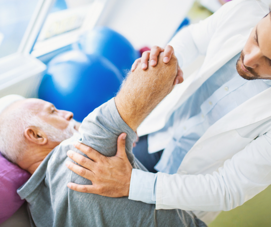 Recuperare Medicală Acasă: Kinetoterapie Personalizată la Distanță